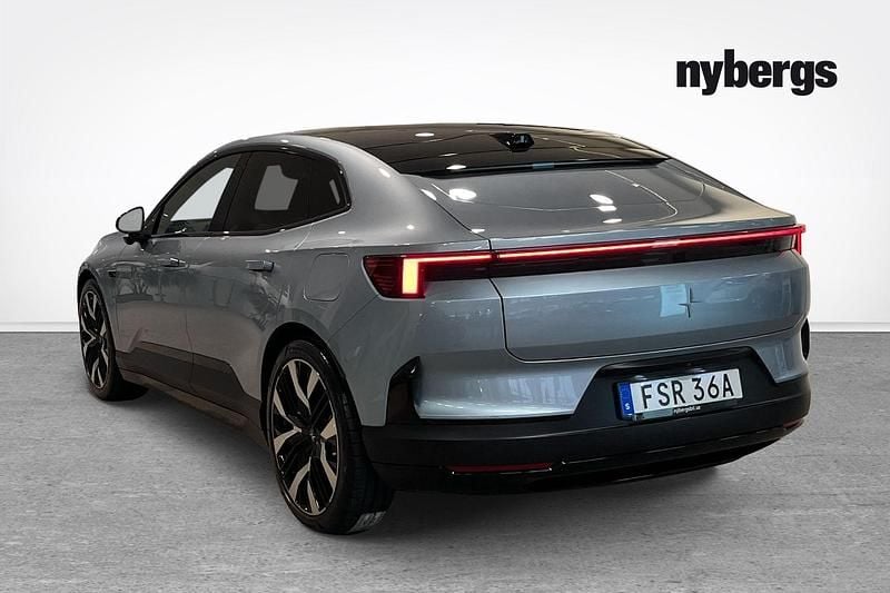 Begagnad Polestar 4 Long Range Dual motor 22 kW (30 HK) 2025 Blå SUV