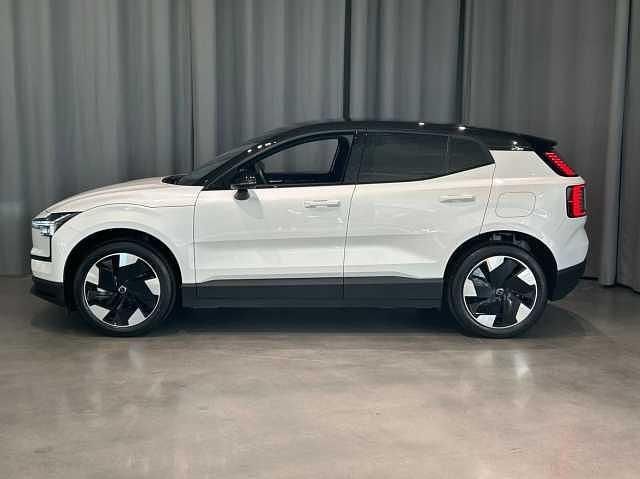 Begagnad Volvo EX30 Plus 202 kW (275 HK) 2024 Vit SUV