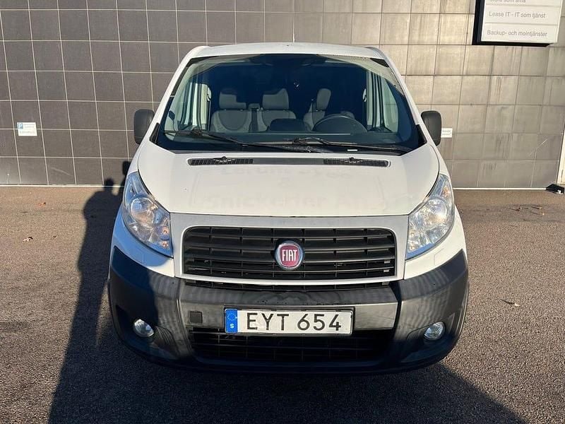 Begagnad Fiat Scudo 128 HK (94 kW) 2015 Vit Van