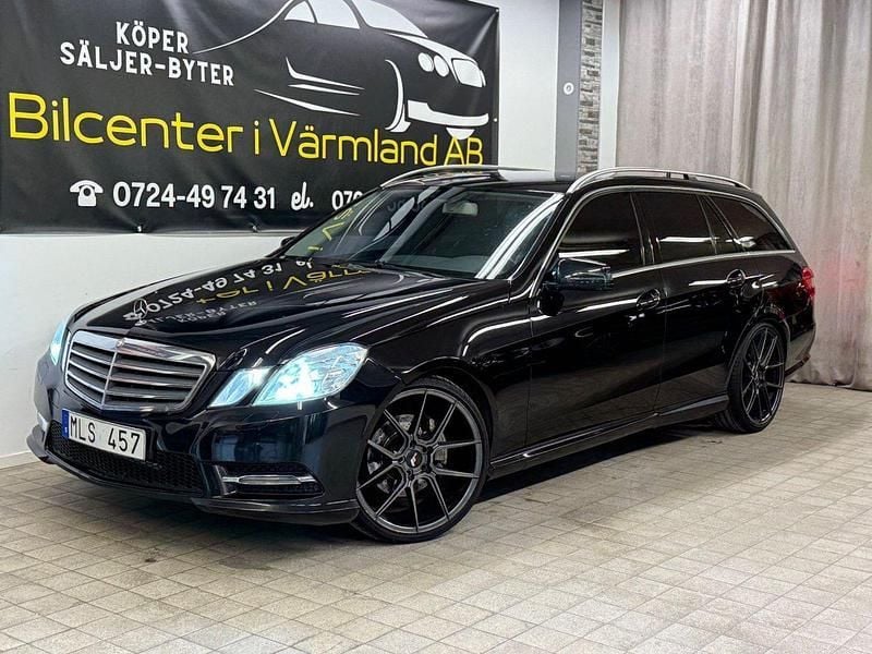 Svart Begagnad 2012 Mercedes E200 Classic Kombi | 114 900 kr (Marknadspris) - Bild 1/4