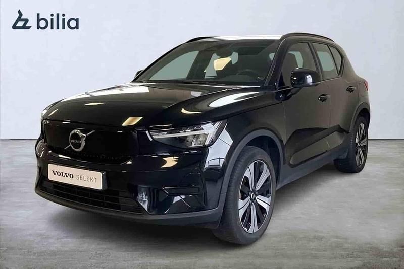 Svart Begagnad 2023 Volvo XC40 Single Motor SUV | 329 900 kr - Bild 1/1