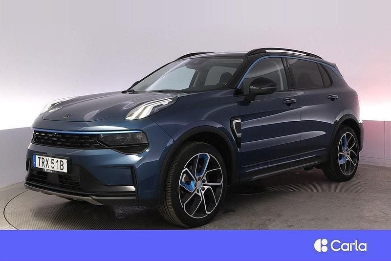 Blå Begagnad 2022 Lynk & Co 01 SUV | 304 900 kr (Marknadspris) - Bild 1/4