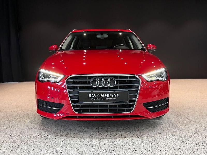 Begagnad Audi A3 Sportback Attraction 2015 Halvkombi