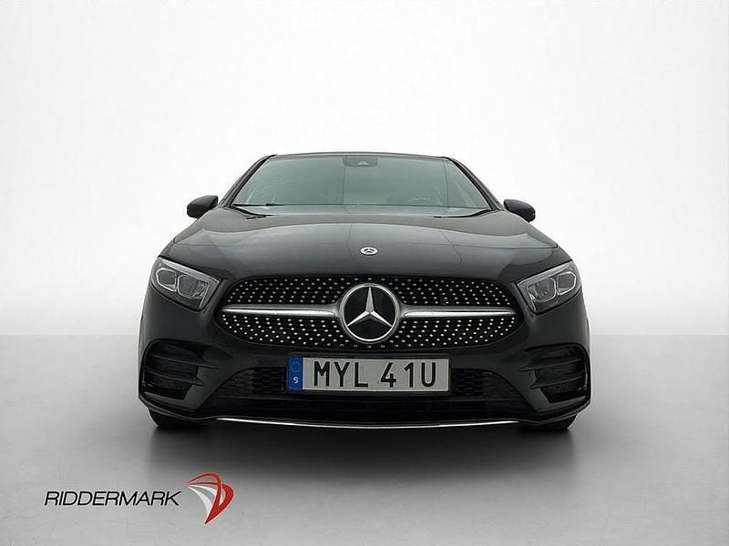Begagnad Mercedes A250 AMG 160 HK (117 kW) 2021 Svart Halvkombi