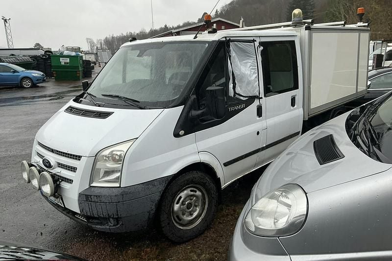 Vit Begagnad 2013 Ford Transit Pickup | 79 000 kr (Superpris) - Bild 1/4