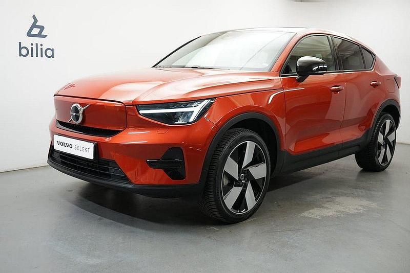 Röd Begagnad 2023 Volvo EC40 Core SUV | 359 900 kr (Bra pris) - Bild 1/3