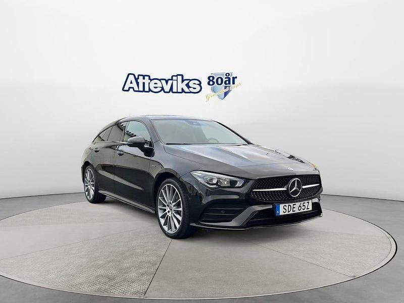 Begagnad Mercedes CLA250 Shooting Brake AMG 218 HK (160 kW) 2021 Svart Kombi