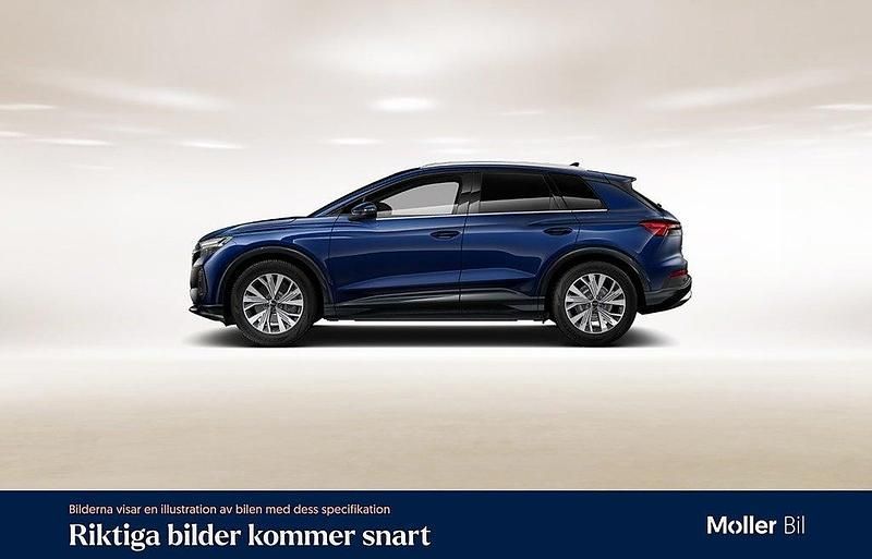 Begagnad Audi Q4 e-tron Advanced Plus 250 kW (340 HK) 2024 Navarrablå metallic SUV