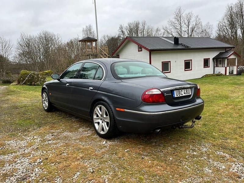 Begagnad 2005 Jaguar S-Type S Sedan | 38 000 kr (Bra pris) - Bild 1/4