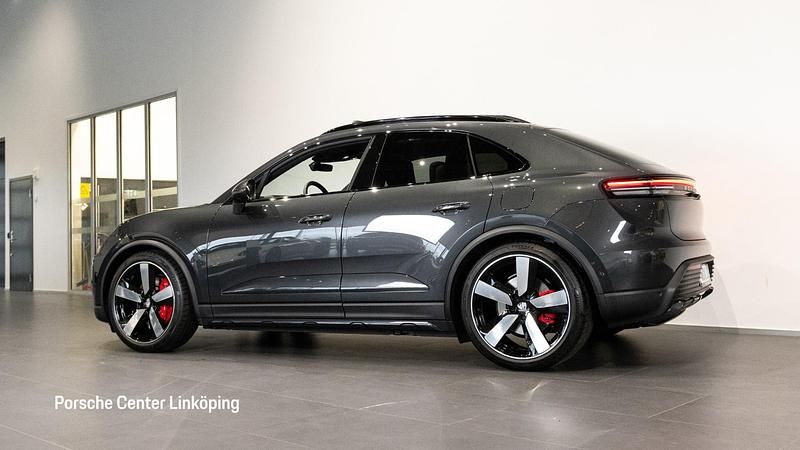Ny Porsche Macan 379 kW (516 HK) 2025 Grå SUV