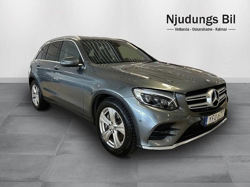 Begagnad Mercedes GLC220 AMG line 170 HK (125 kW) 2016 Grå SUV