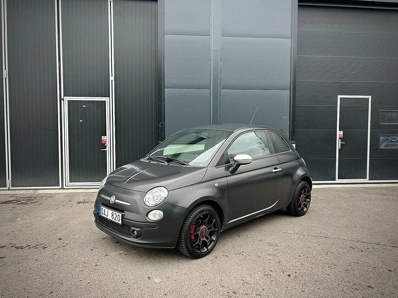 Svart Begagnad 2011 Fiat 500 Sport Halvkombi | 59 900 kr (Marknadspris) - Bild 1/4