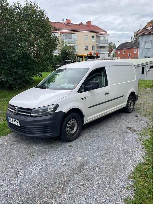 Vit Begagnad 2016 VW Caddy Minibuss | 110 000 kr (Bra pris) - Bild 1/4