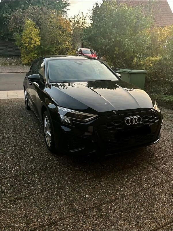 Begagnad Audi A3 Sportback e-tron S-Line 245 HK (180 kW) 2021 Halvkombi