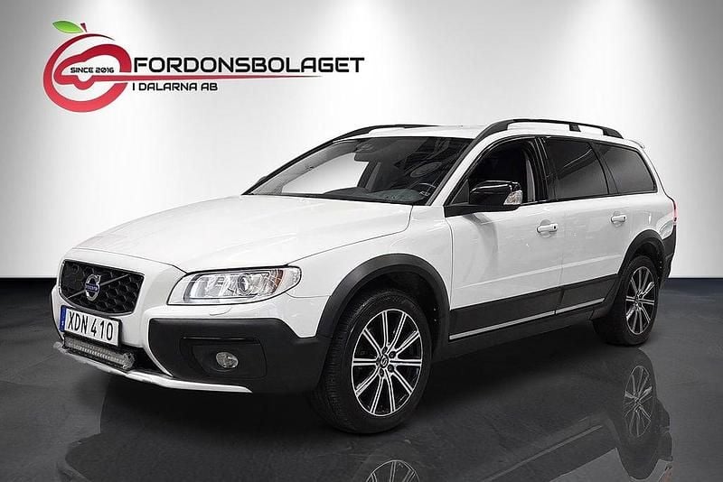 Vit Begagnad 2016 Volvo XC70 Standard Kombi | 159 900 kr (Marknadspris) - Bild 1/4