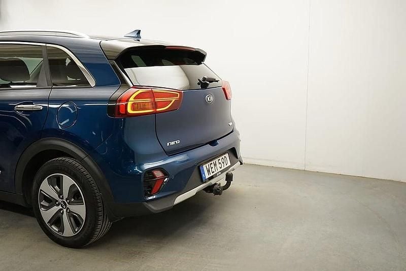 Begagnad Kia Niro Advance 105 HK (77 kW) 2019 Blå SUV