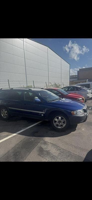 Blå Begagnad 2006 Volvo XC70 Ocean Race SUV | 13 500 kr - Bild 1/4