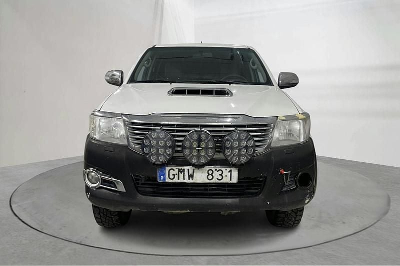 Begagnad Toyota HiLux 171 HK (125 kW) 2013 Vit Pickup