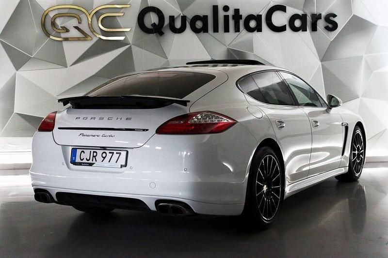 Begagnad Porsche Panamera Turbo Sport 501 HK (368 kW) 2013 Vit Sedan