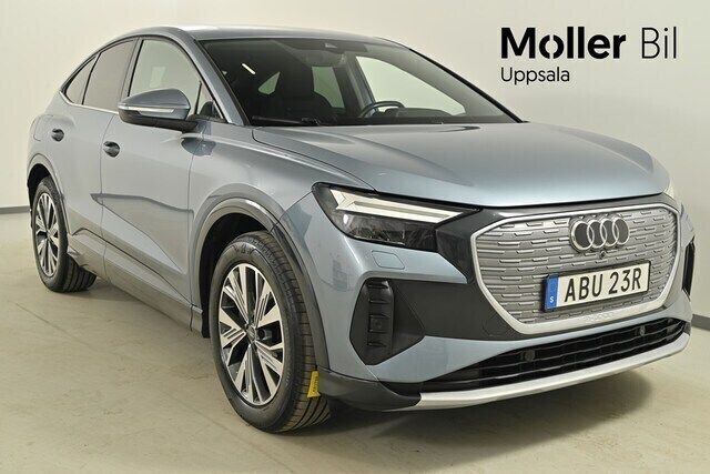 Gejserblå metallic Begagnad 2022 Audi Q4 Sportback e-tron Proline SUV | 364 000 kr (Bra pris) - Bild 1/3