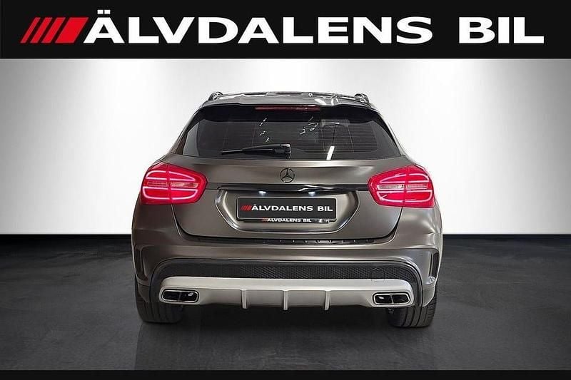 Begagnad Mercedes GLA45 AMG AMG 360 HK (264 kW) 2015 Svart SUV