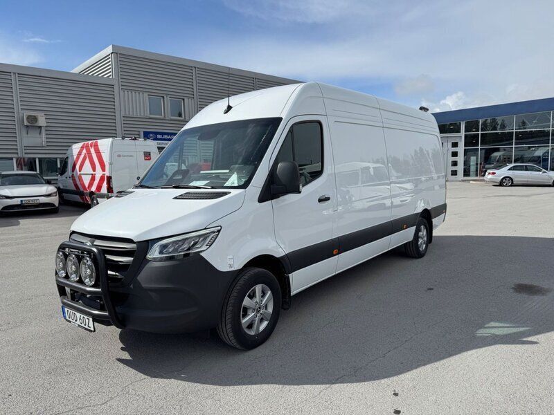 Vit Ny 2025 Mercedes Sprinter Van | 709 000 kr (Dyr) - Bild 1/4