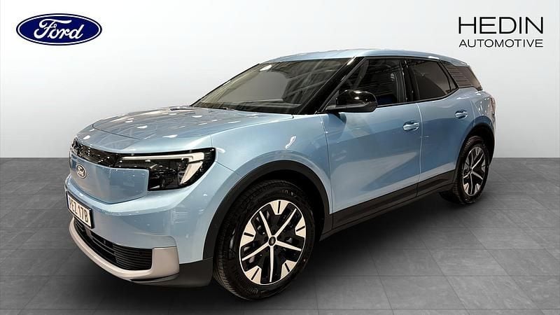 Blå Ny 2025 Ford Explorer Business Edition SUV | 499 000 kr (Marknadspris) - Bild 1/4