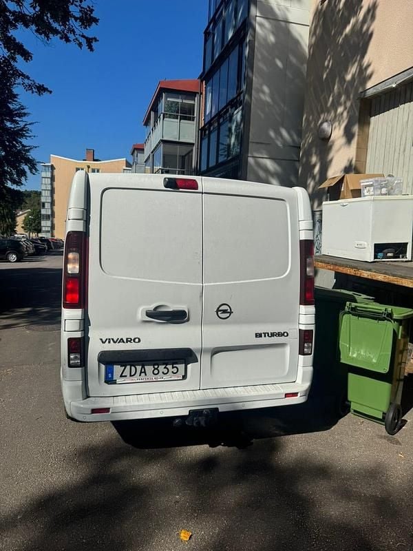 Begagnad 2018 Opel Vivaro Minibuss | 77 000 kr (Marknadspris) - Bild 1/3