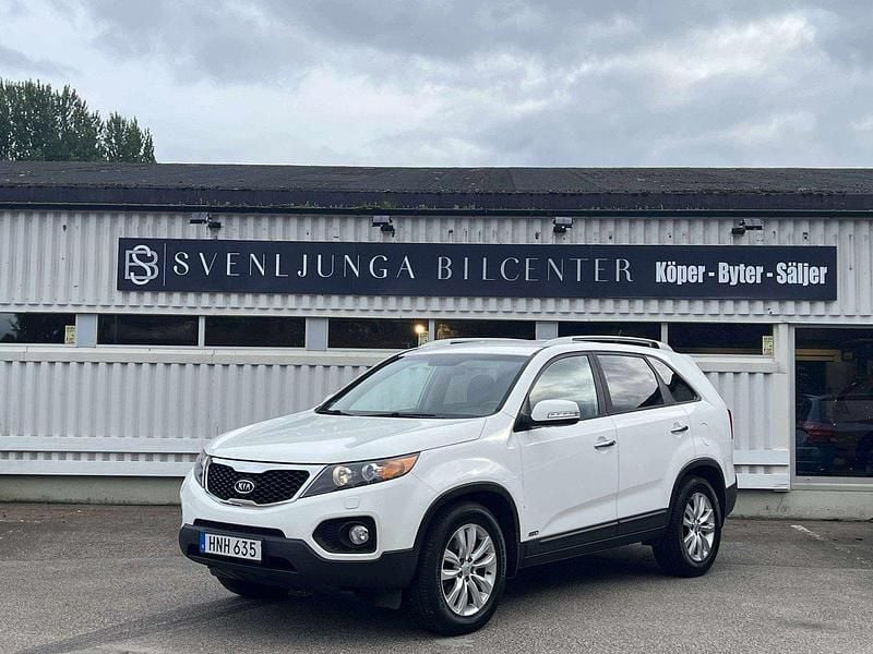 Vit Begagnad 2011 Kia Sorento EX SUV | 109 900 kr (Marknadspris) - Bild 1/4