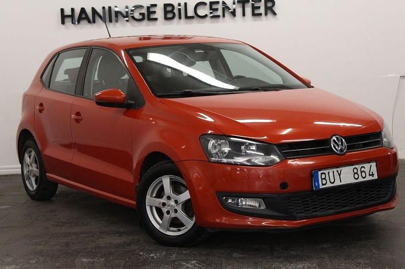 Begagnad VW Polo 90 HK (66 kW) 2010 Orange Halvkombi