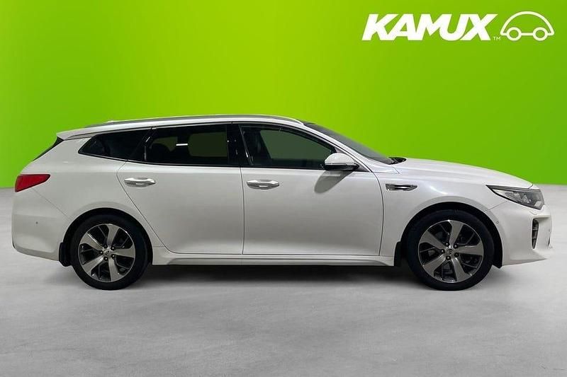 Begagnad Kia Optima GT-Line 141 HK (103 kW) 2018 Vit Kombi