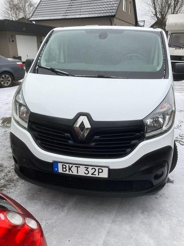 Begagnad 2019 Renault Trafic Minibuss | 165 000 kr (Bra pris) - Bild 1/4
