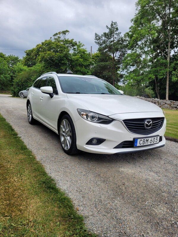 Vit Begagnad 2014 Mazda 6 Kombi | 129 000 kr (Marknadspris) - Bild 1/4