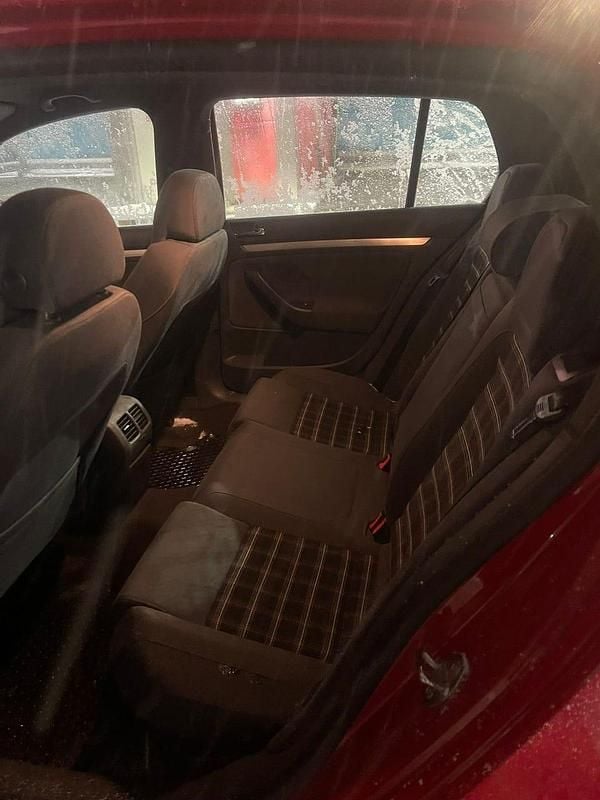 Begagnad VW Golf IV GTI 200 HK (147 kW) 2005 Halvkombi