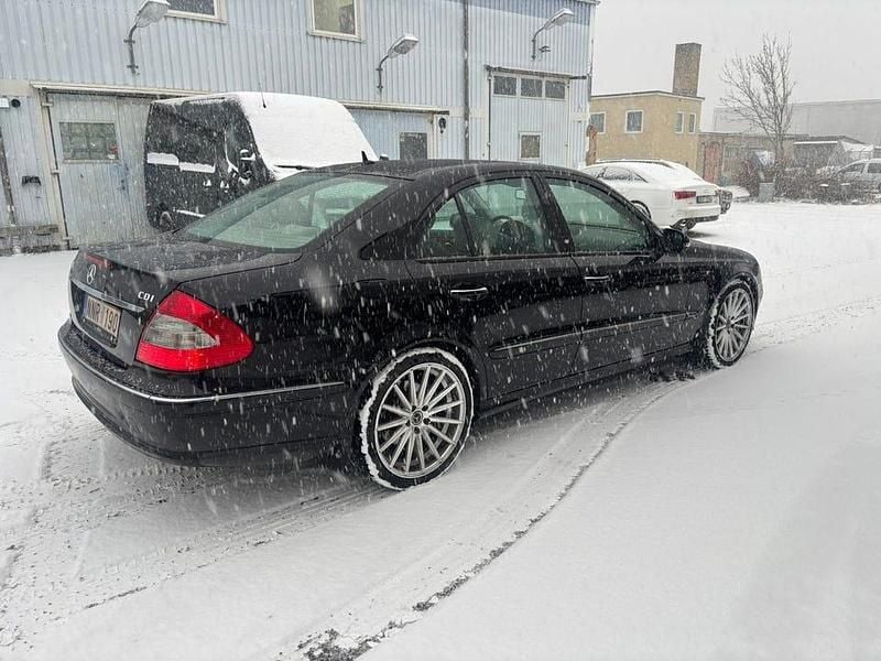 Begagnad 2007 Mercedes E220 Sedan | 69 000 kr (Marknadspris) - Bild 1/4