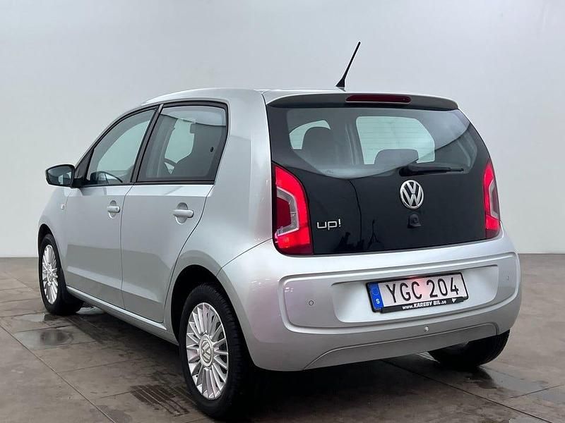 Begagnad VW up! high up! 75 HK (55 kW) 2016 Silver Halvkombi