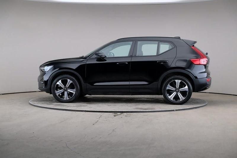 Begagnad Volvo XC40 Plus 169 kW (231 HK) 2022 Svart SUV