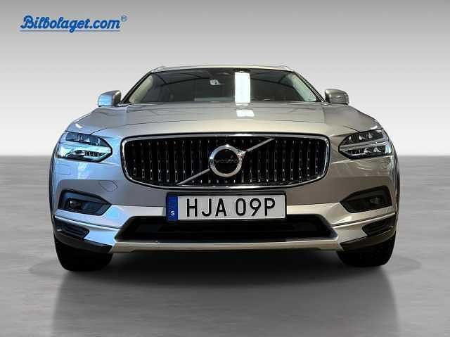 Begagnad Volvo V90 CC 197 HK (144 kW) 2023 Kombi