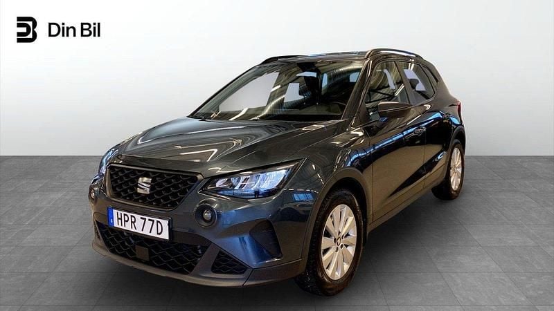 Grå Begagnad 2021 Seat Arona Style SUV | 179 900 kr (Marknadspris) - Bild 1/4