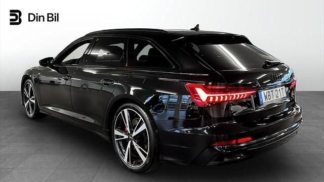 Begagnad Audi A6 S-Line 367 HK (269 kW) 2024 Mytsvart metallic Kombi
