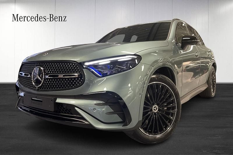 Ny 2026 Mercedes GLC300e AMG line SUV | 898 700 kr - Bild 1/4