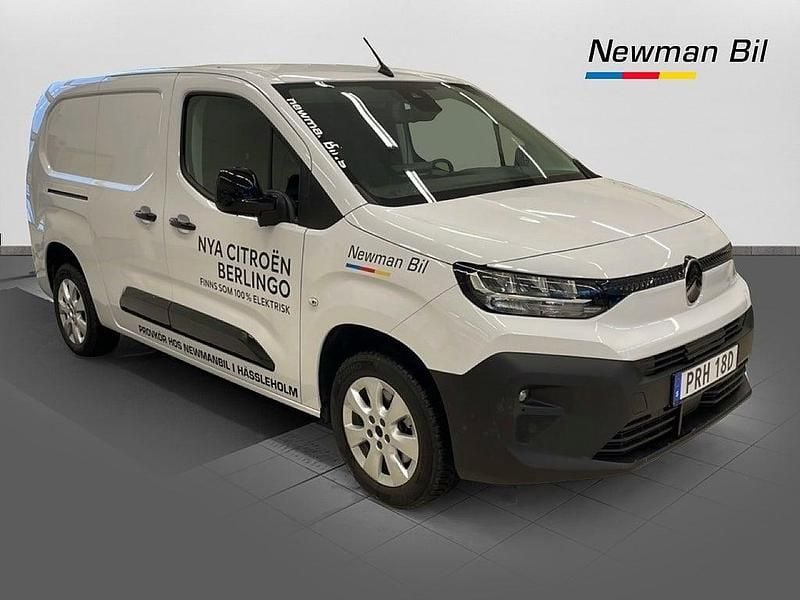 Begagnad Citroën Berlingo Business Class 131 HK (96 kW) 2025 Vit Minibuss