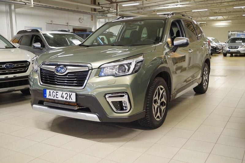 Grön Begagnad 2019 Subaru Forester Active SUV | 279 000 kr (Marknadspris) - Bild 1/4