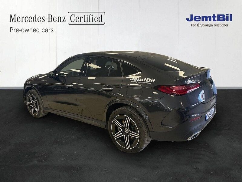 Begagnad Mercedes GLC300e AMG Line Premium 338 HK (248 kW) 2023 Grå Sportkupé