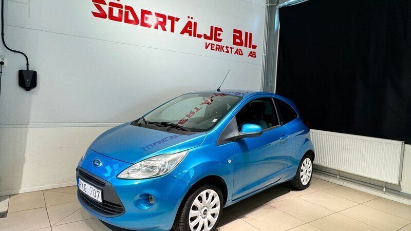 Blå Begagnad 2010 Ford Ka Halvkombi | 39 900 kr (Marknadspris) - Bild 1/4