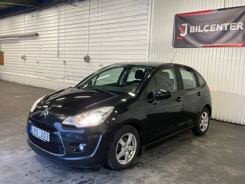 Svart Begagnad 2011 Citroën C3 Halvkombi | 39 900 kr (Lite dyr) - Bild 1/4