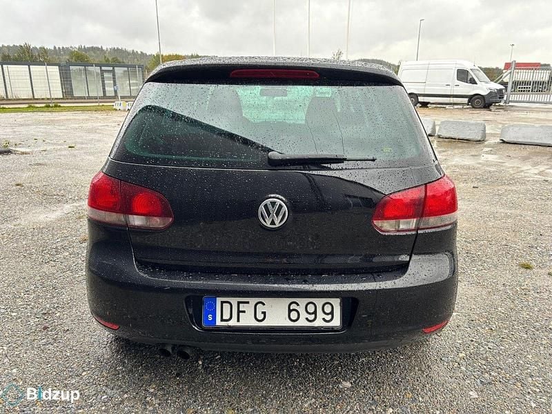 Begagnad VW Golf VI 160 HK (117 kW) 2010 Svart Halvkombi