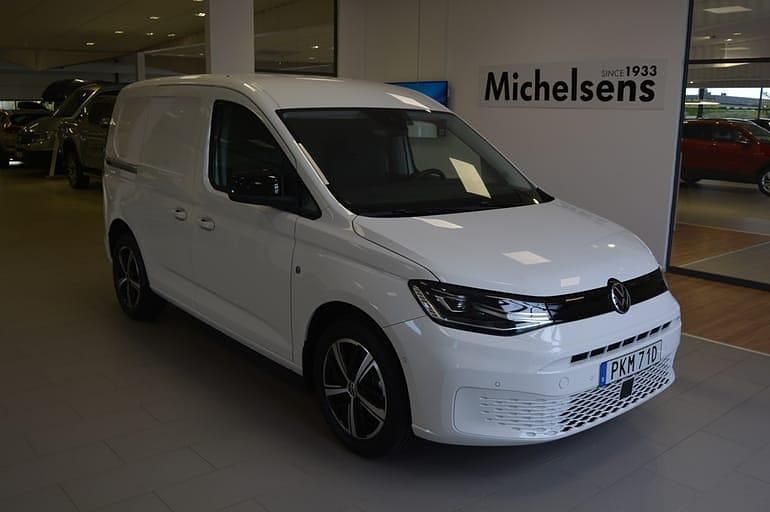Vit Ny 2025 VW Caddy Minibuss | 605 000 kr (Dyr) - Bild 1/4