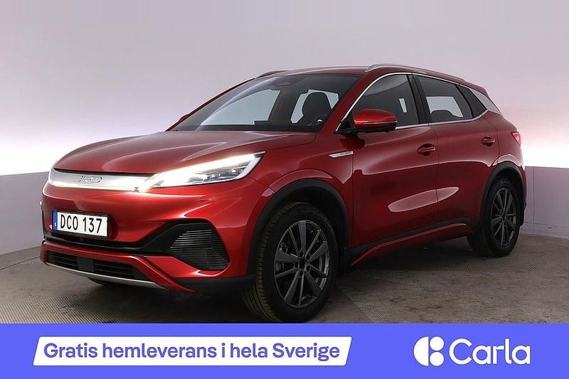 Röd Begagnad 2022 BYD Atto 3 Design SUV | 271 990 kr (Marknadspris) - Bild 1/4
