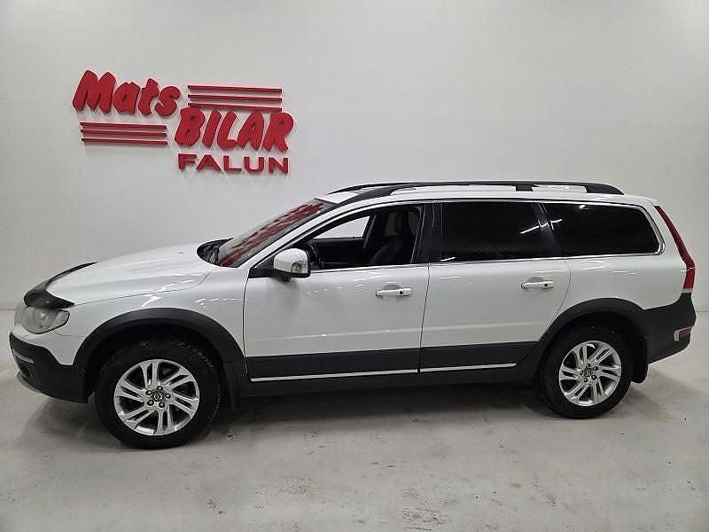 Vit Begagnad 2014 Volvo XC70 Summum Kombi | 169 900 kr (Lite dyr) - Bild 1/4